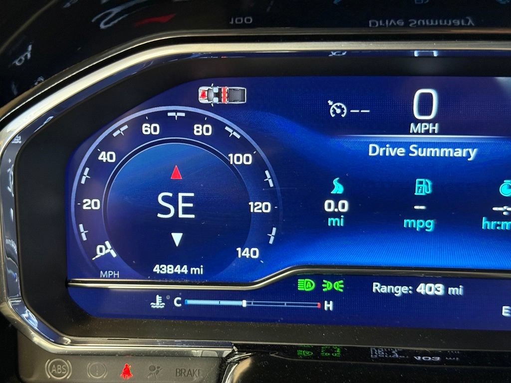 Used 2024 Chevrolet Silverado 2500 LT AWD/4WD image 31