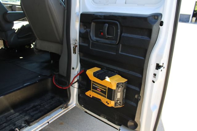 Used 2018 GMC Savana 2500 Extended RWD image 18