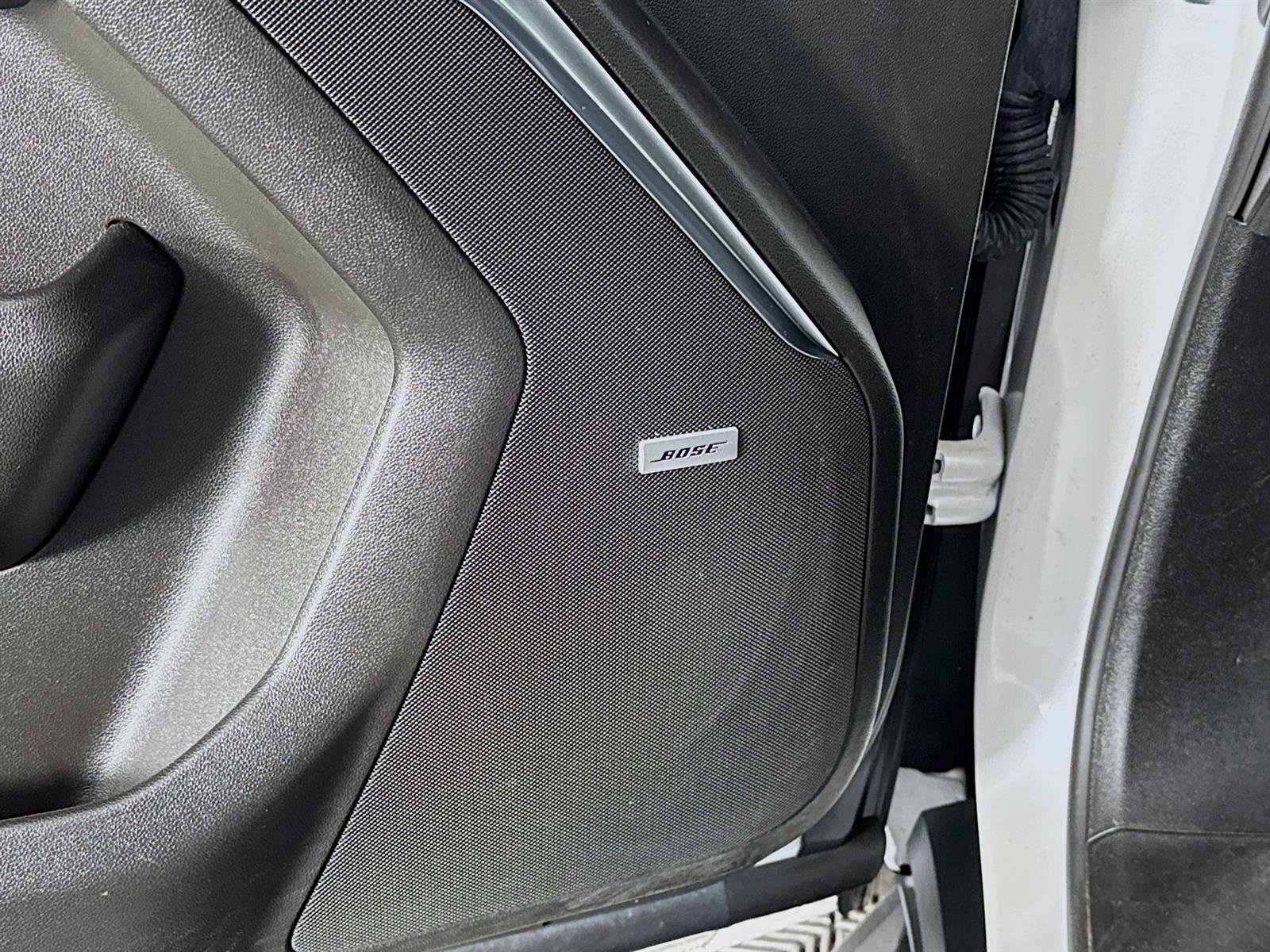 Used 2025 Chevrolet Tahoe High Country image 21