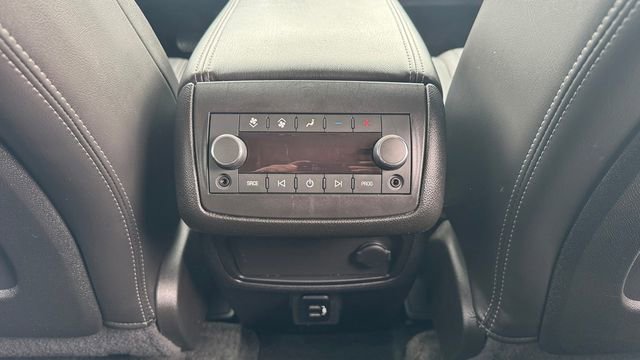 Used 2017 GMC Acadia Limited SLT image 14