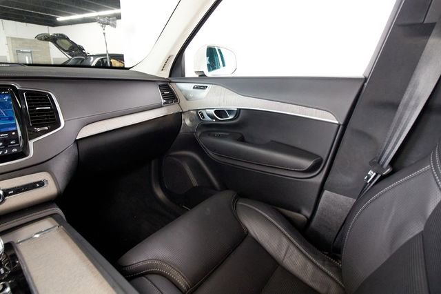 Used 2025 Volvo XC90 T8 Ultra w/ Lounge Package AWD/4WD image 7