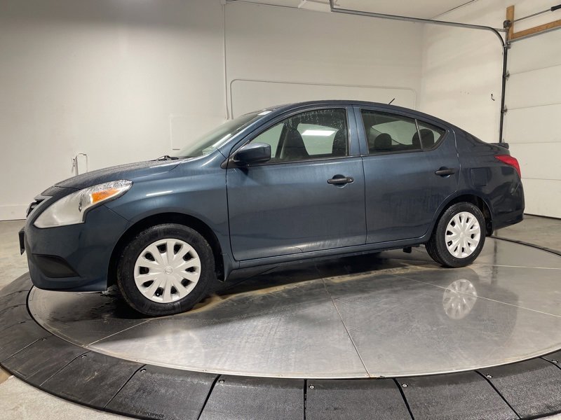 Used 2017 Nissan Versa S Plus image 4