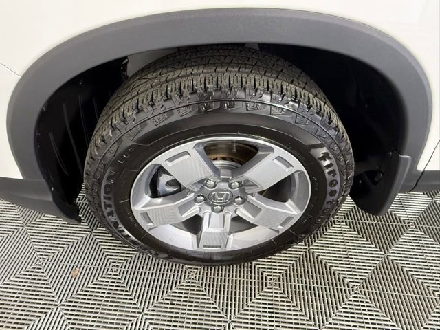 Used 2025 Honda Ridgeline RTL image 13