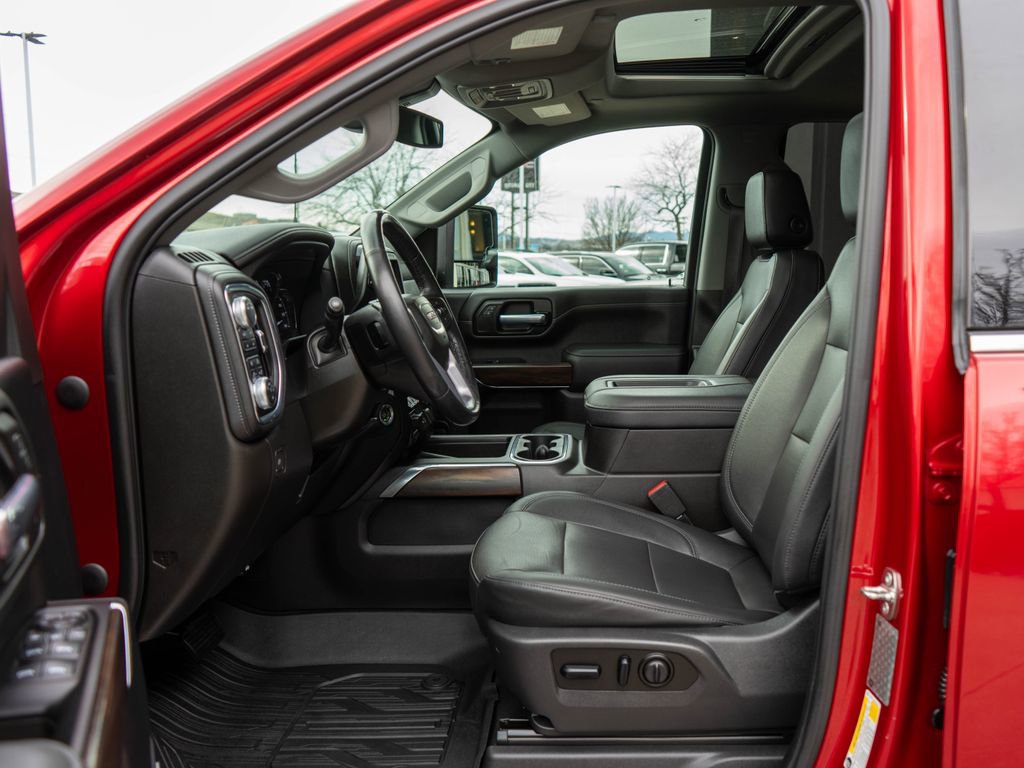 Used 2021 GMC Sierra 3500 SLT w/ SLT Premium Package image 11