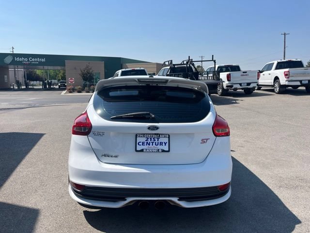 Used 2016 Ford Focus ST FWD image 13