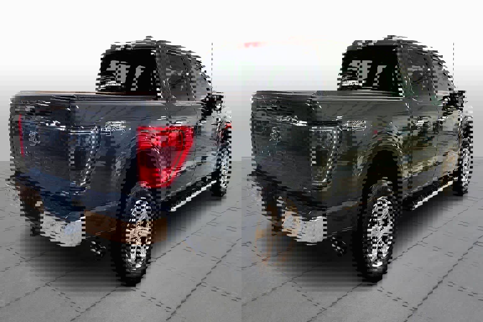 Used 2021 Ford F150 XLT w/ Equipment Group 302A High image 11