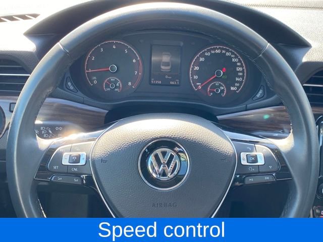 Used 2022 Volkswagen Passat 2.0T FWD image 7