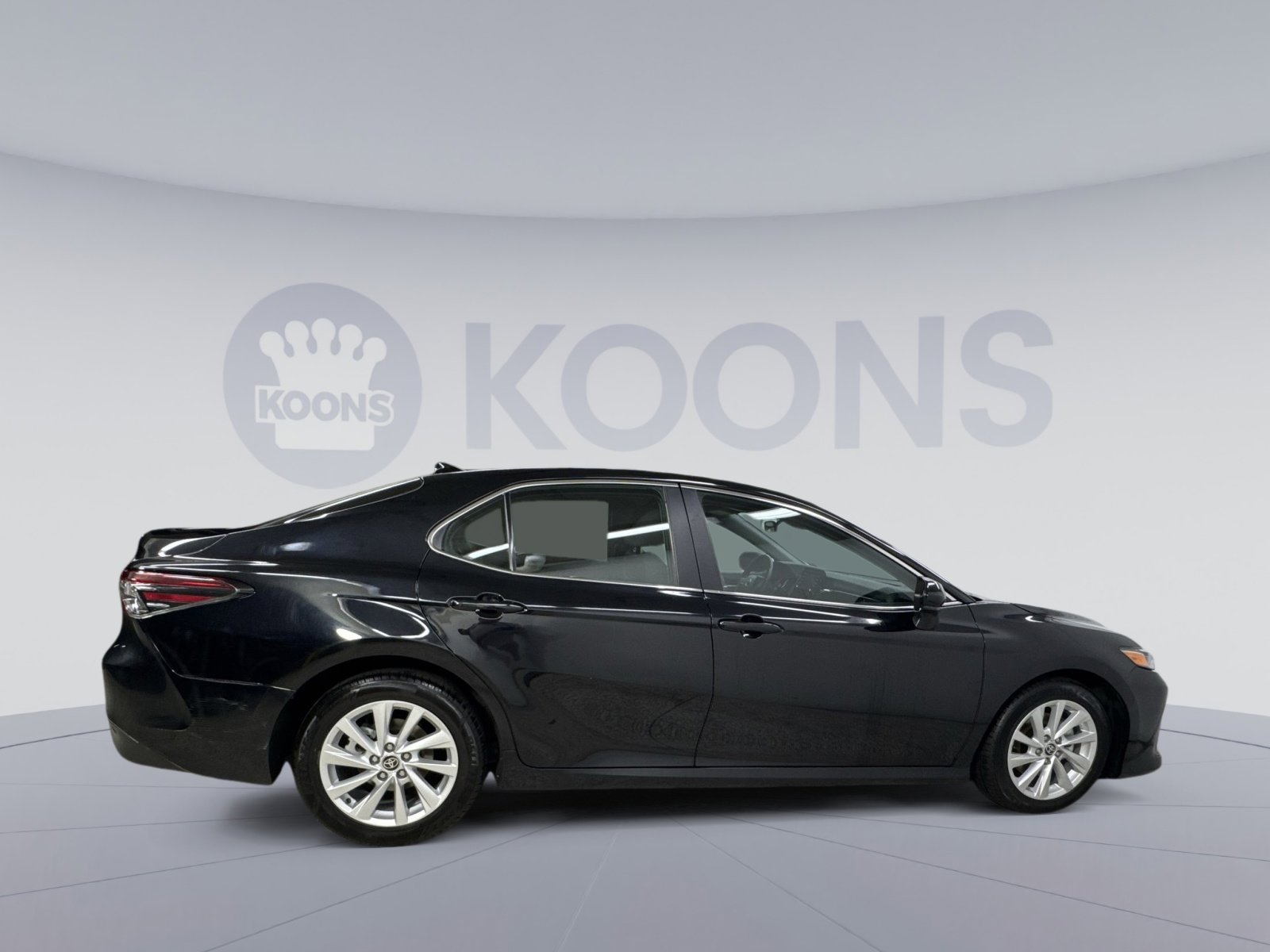 Used 2024 Toyota Camry LE FWD image 13