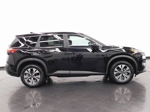 Certified 2023 Nissan Rogue SV image 9