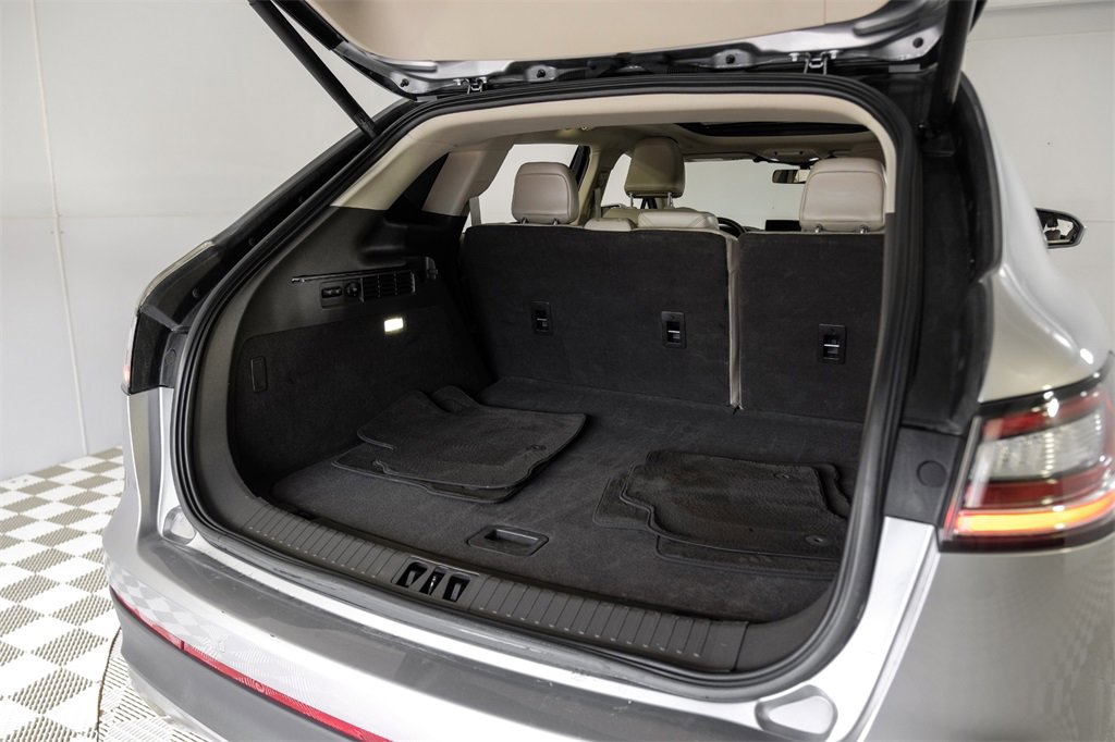 Used 2023 Lincoln Nautilus Reserve image 55