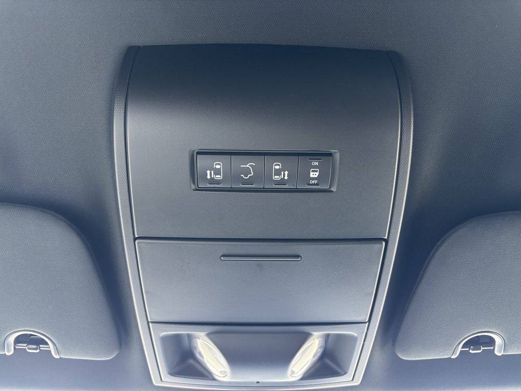 Used 2019 Dodge Grand Caravan SXT image 34