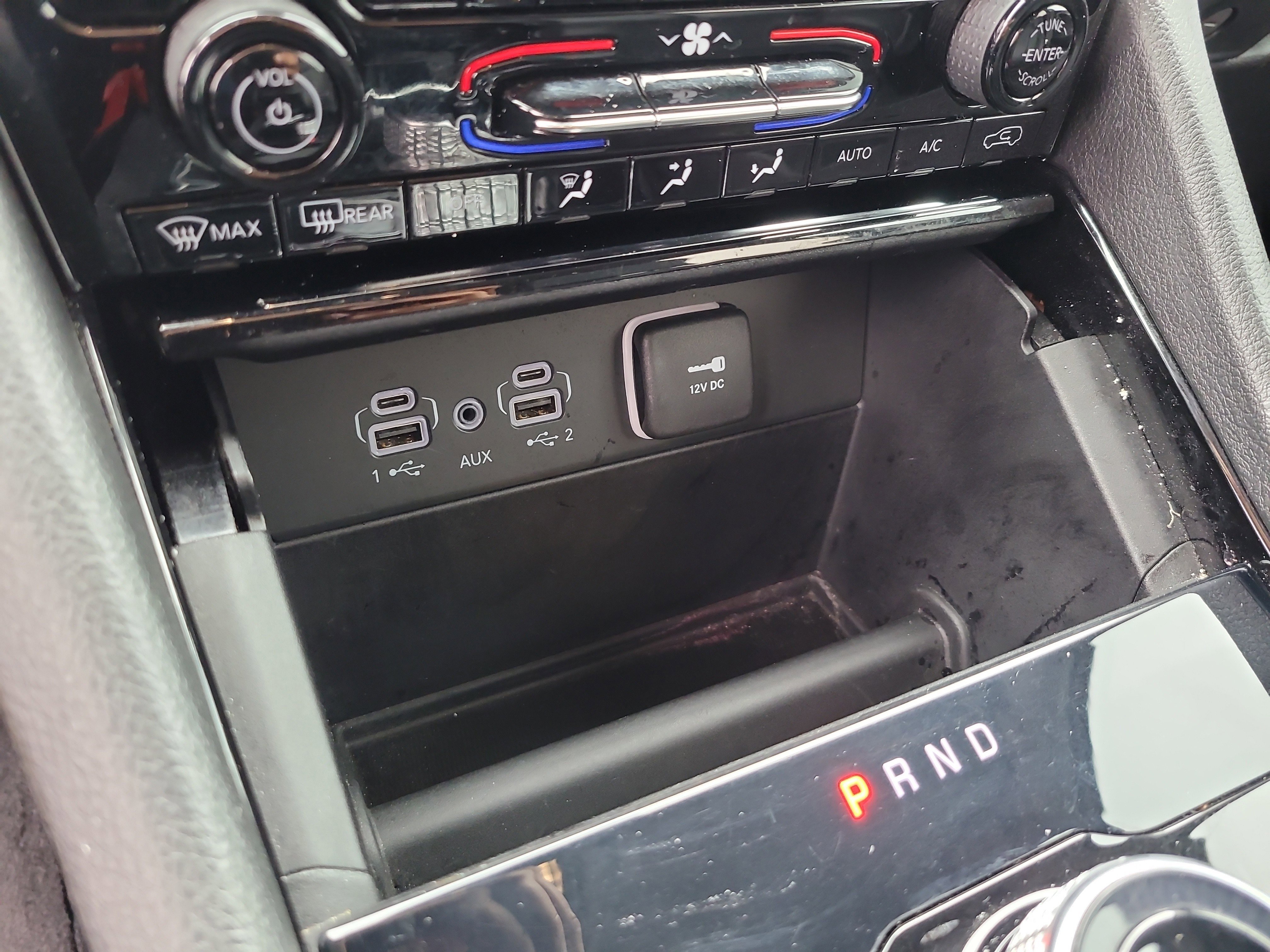 Used 2023 Jeep Grand Cherokee Limited image 25