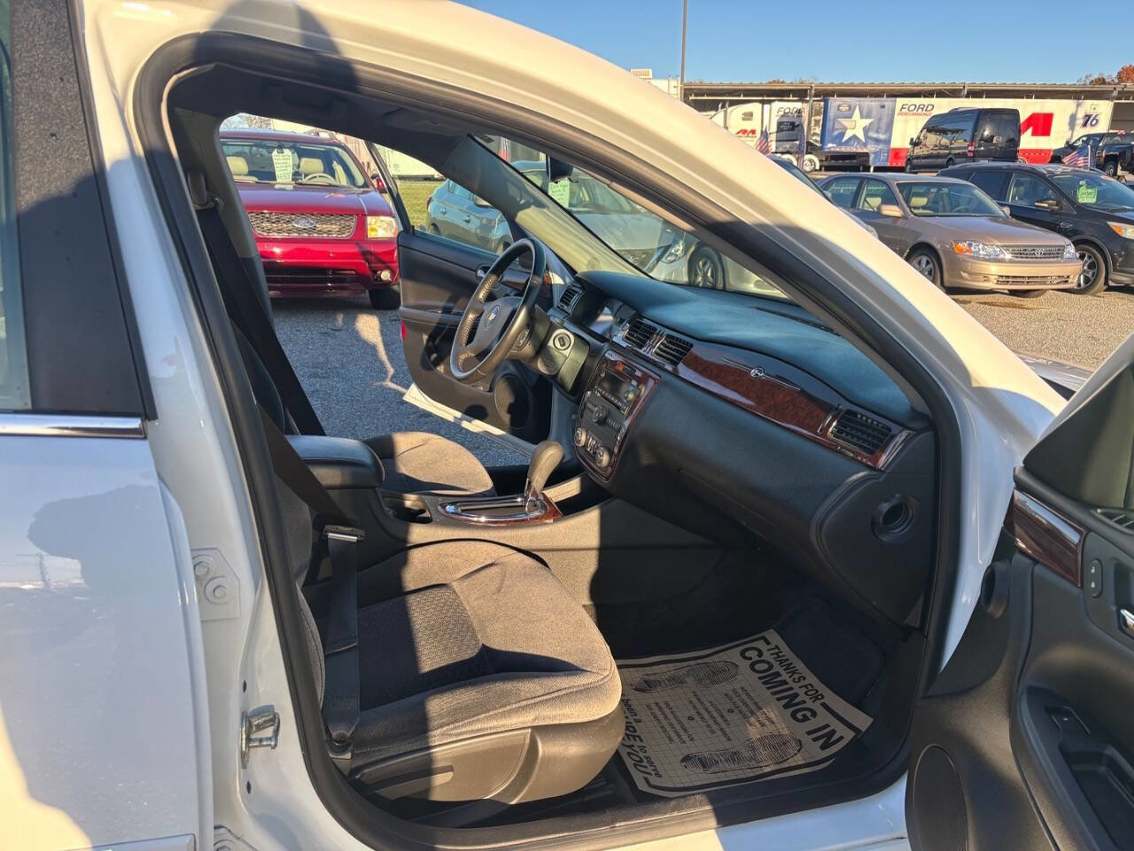 Used 2011 Chevrolet Impala LT image 15