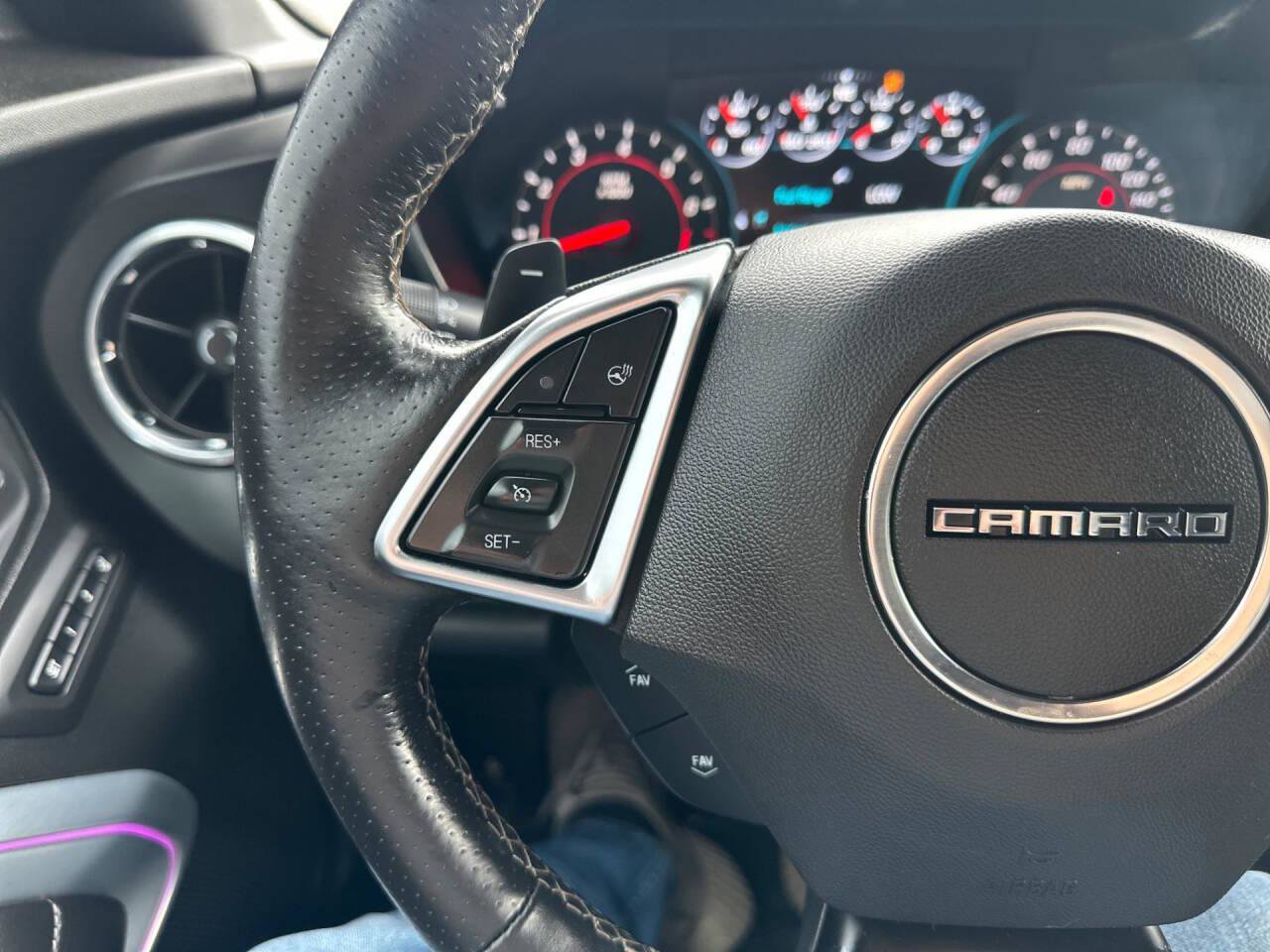 Used 2017 Chevrolet Camaro SS RWD image 24
