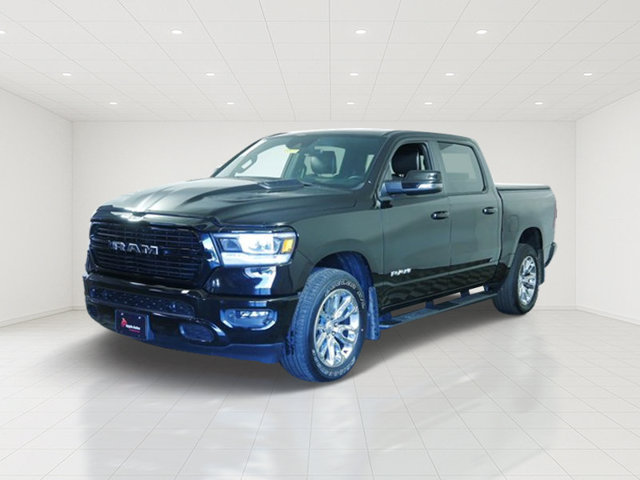 Used 2023 RAM 1500 Laramie AWD/4WD image 3