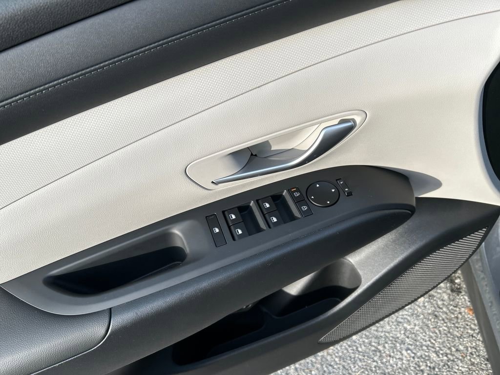 Used 2026 Hyundai Tucson SEL image 13