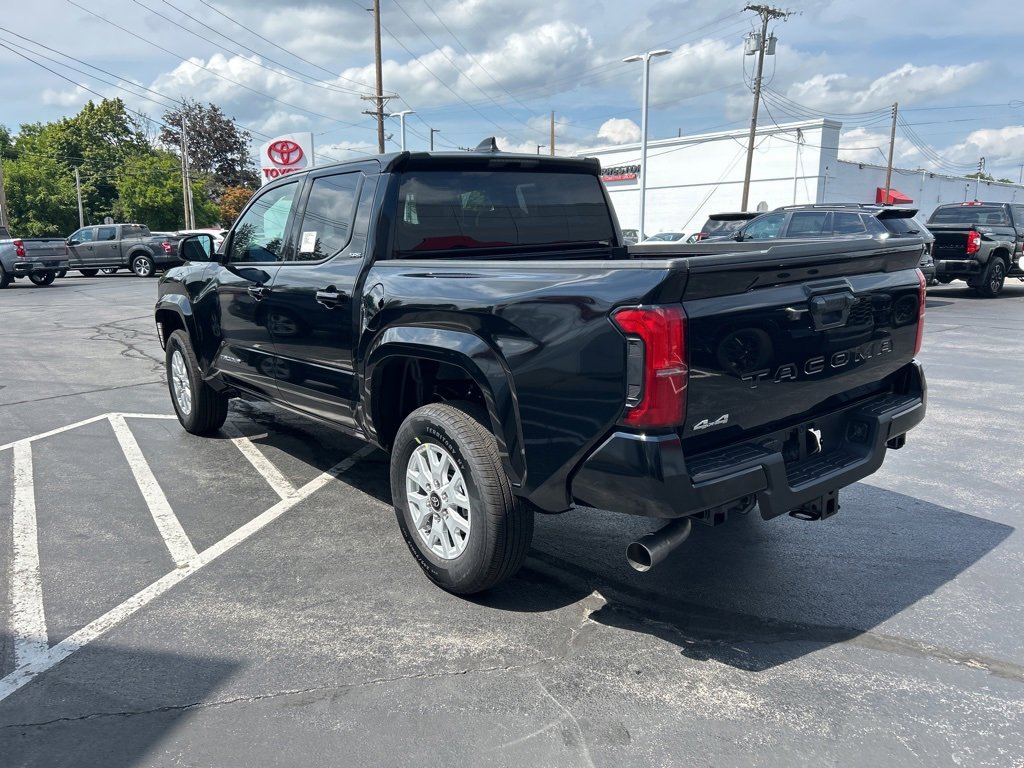 New 2025 Toyota Tacoma SR5 AWD/4WD image 5