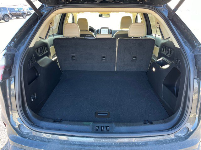 Used 2024 Ford Edge SEL w/ Convenience Package image 28