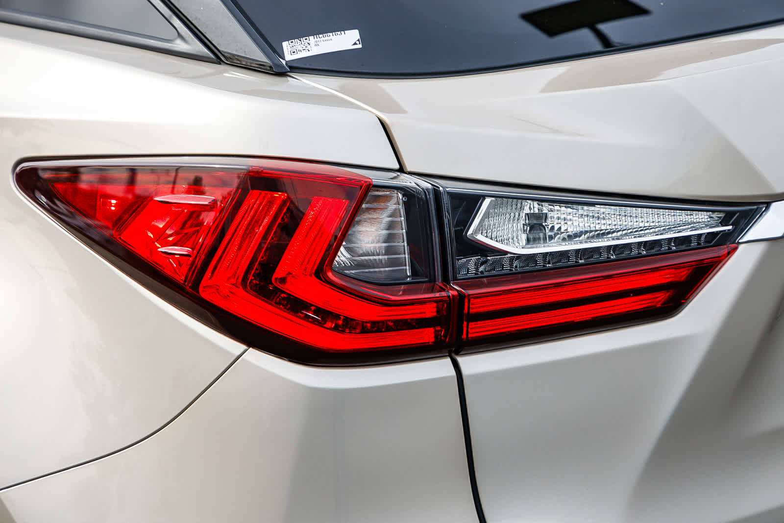 Used 2017 Lexus RX 350 AWD w/ Premium Package image 8