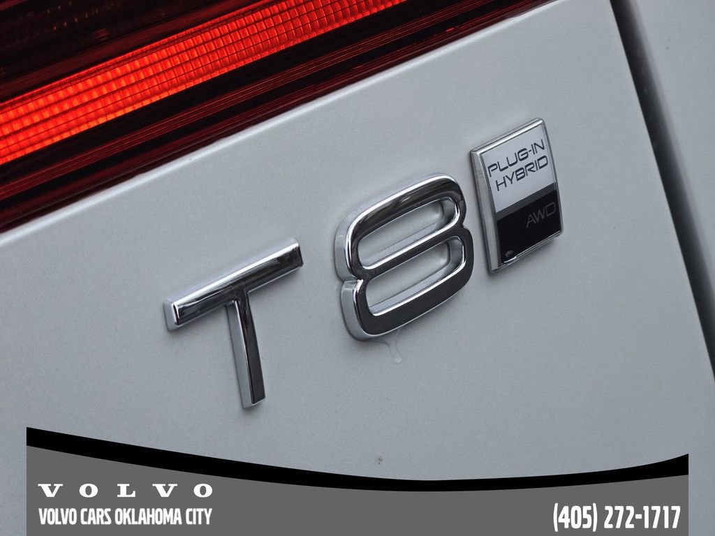 New 2026 Volvo XC60 T8 Ultra w/ Protection Package Premier image 9