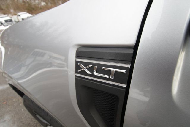 Used 2022 Ford Maverick XLT w/ Equipment Group 300A Standard image 12