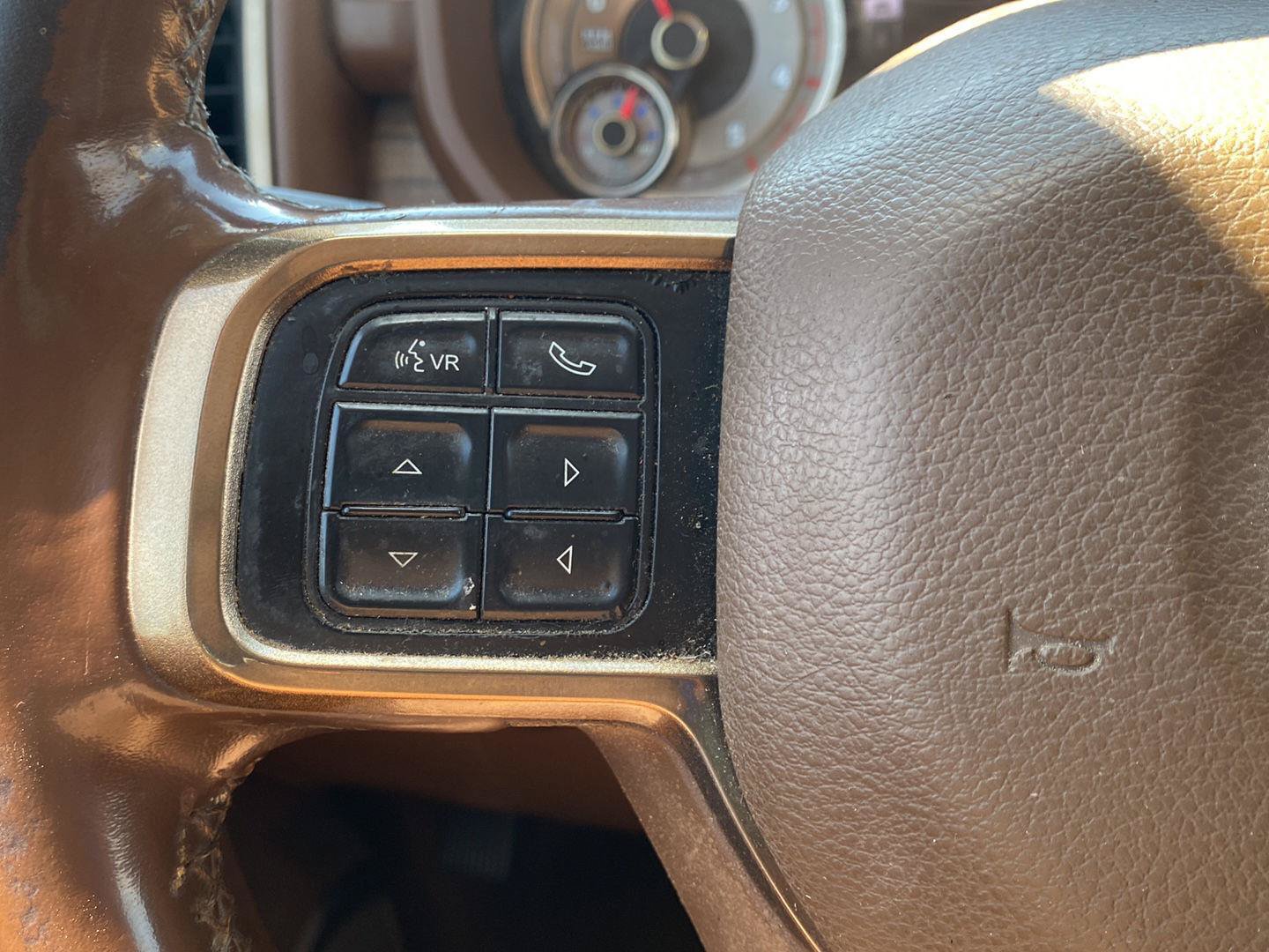 Used 2021 RAM 2500 Limited AWD/4WD image 24