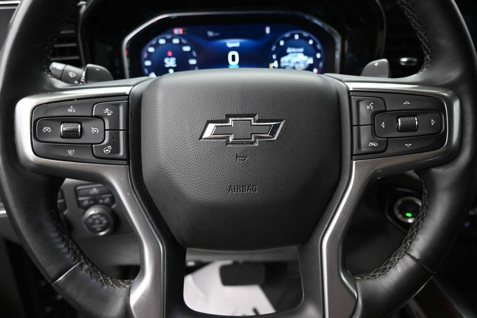 Used 2024 Chevrolet Silverado 1500 RST AWD/4WD image 6