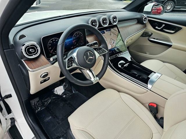 Certified 2025 Mercedes-Benz GLC 300 4MATIC image 16