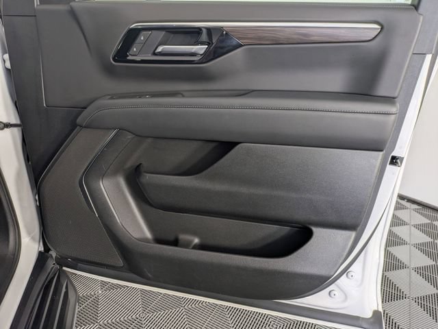 Certified 2025 Chevrolet Tahoe LS AWD/4WD image 38