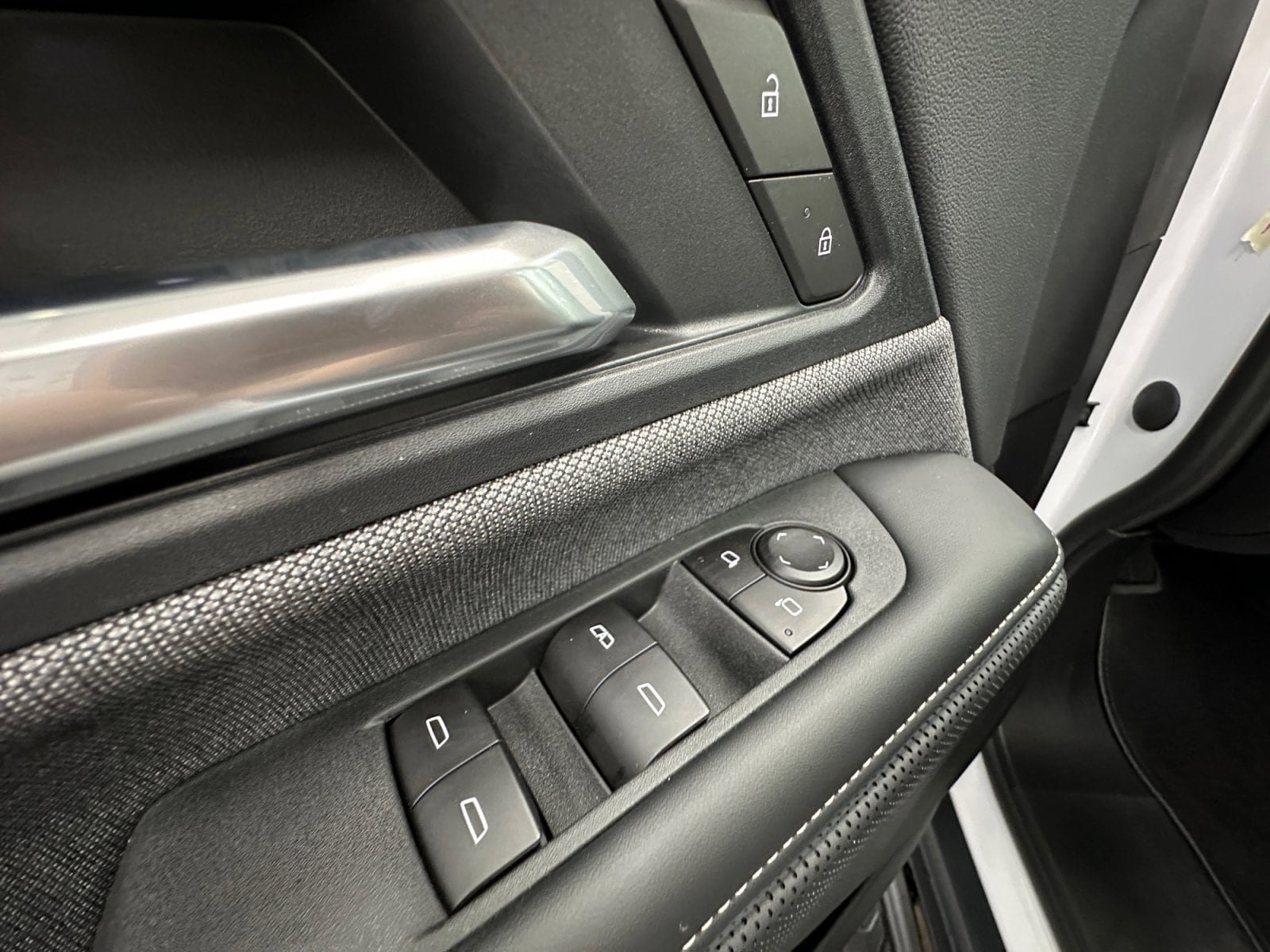 New 2026 GMC Sierra EV Elevation AWD/4WD image 23