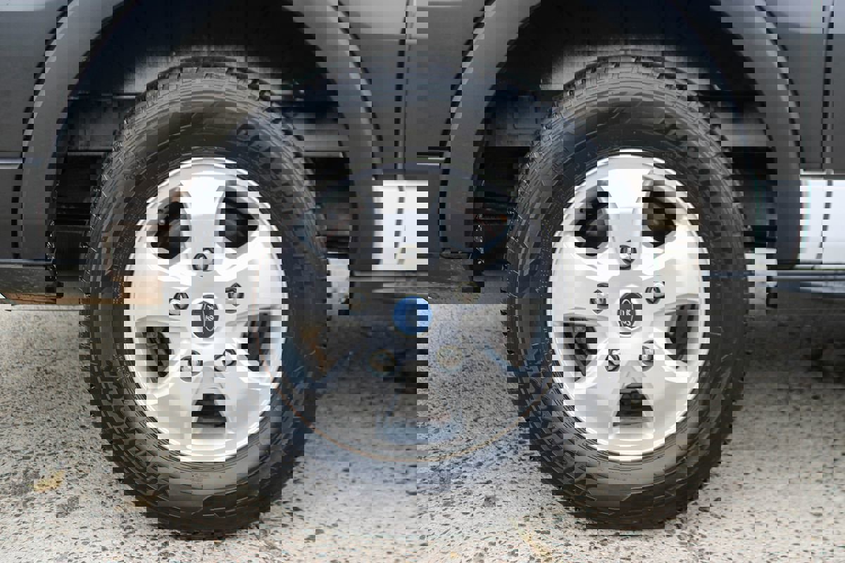 Used 2019 Ford Transit 150 XLT image 43