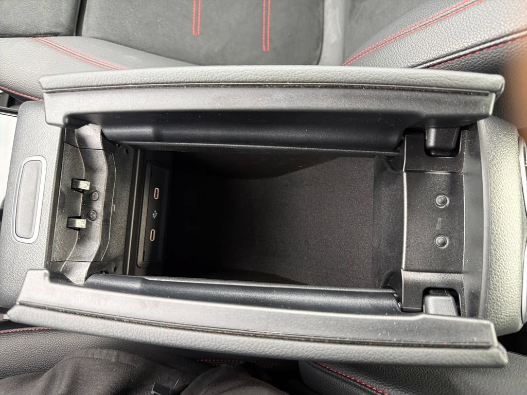 Certified 2025 Mercedes-Benz CLA 250 4MATIC image 26