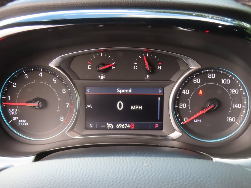 Used 2023 Chevrolet Traverse LT image 13