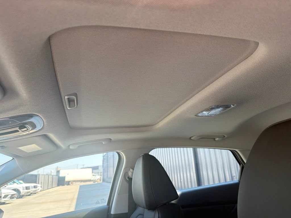 New 2026 Hyundai Elantra Limited FWD image 33