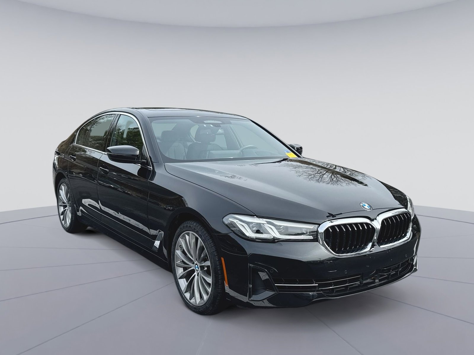 Used 2022 BMW 540i xDrive w/ Premium Package image 1