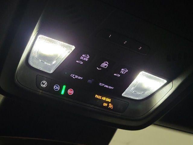 Certified 2024 Cadillac XT4 Sport FWD image 30