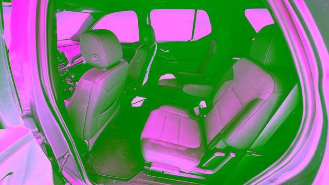 Used 2023 Chevrolet Traverse LT AWD/4WD image 19