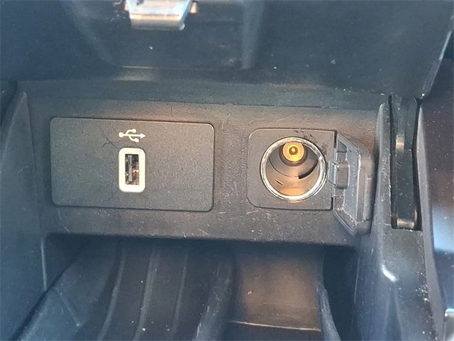 Used 2018 Ford Explorer XLT w/ Equipment Group 201A image 23