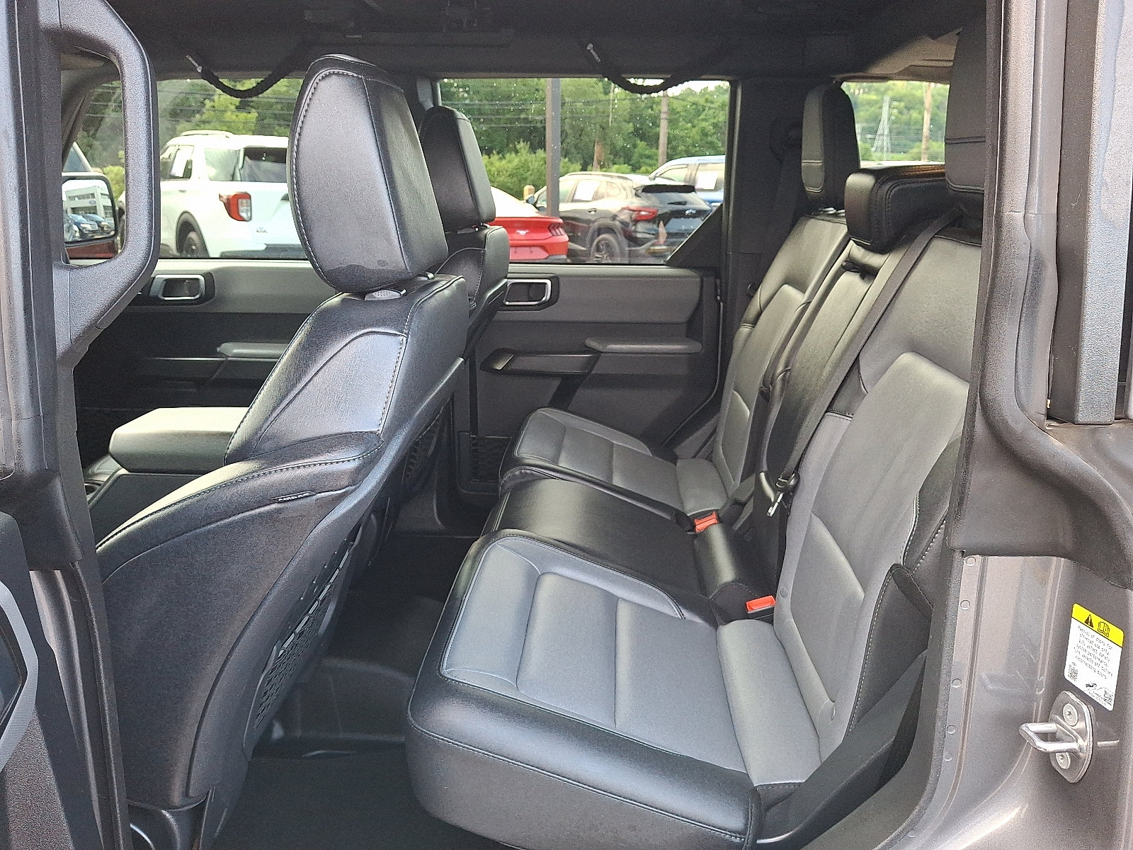 Used 2024 Ford Bronco Everglades AWD/4WD image 10