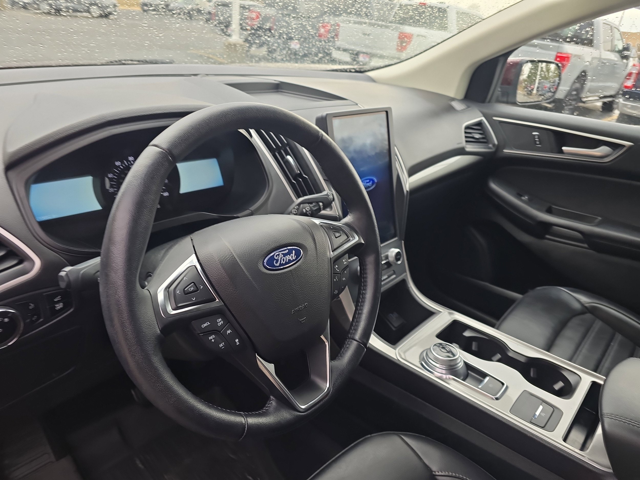 Used 2023 Ford Edge SEL w/ Convenience Package AWD/4WD image 10