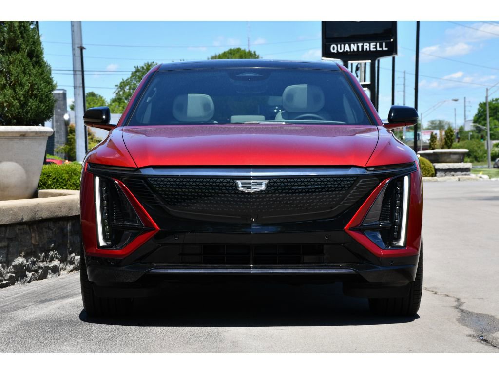 Certified 2024 Cadillac Lyriq Sport AWD/4WD image 9