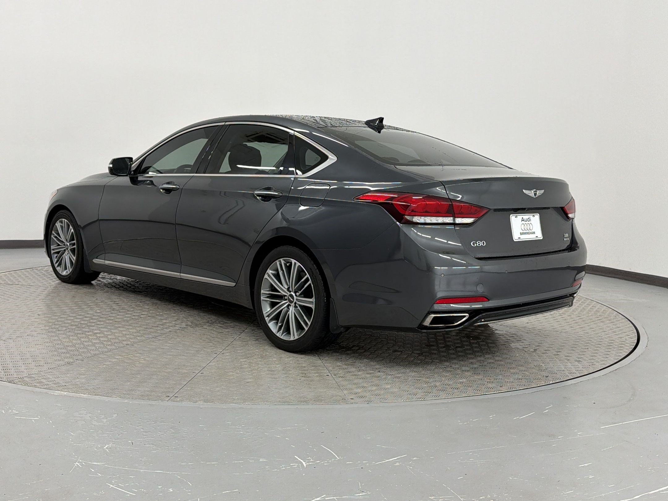 Used 2019 Genesis G80 3.8 w/ Ultimate Package 03 AWD/4WD image 3