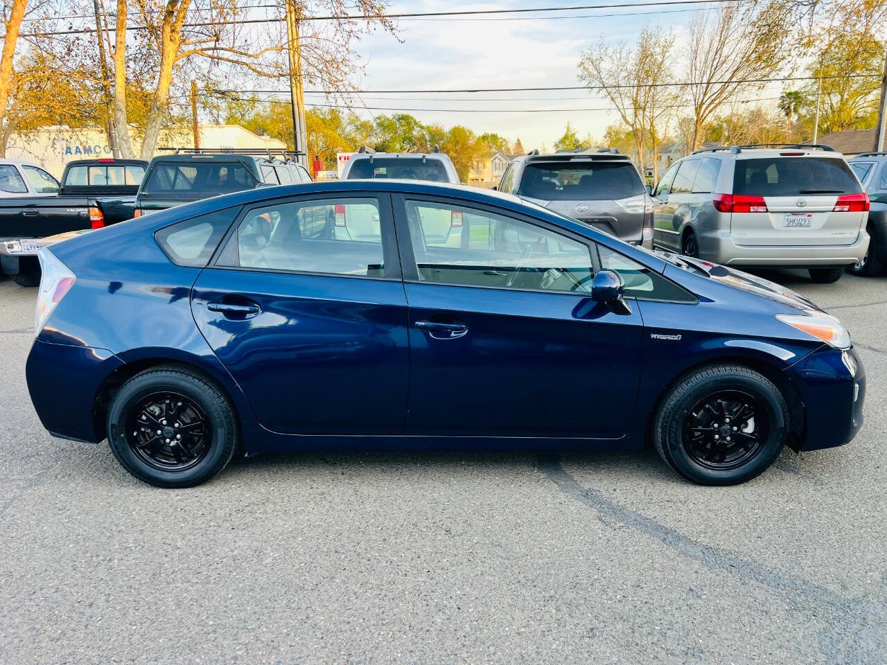 Used 2013 Toyota Prius Four FWD image 6