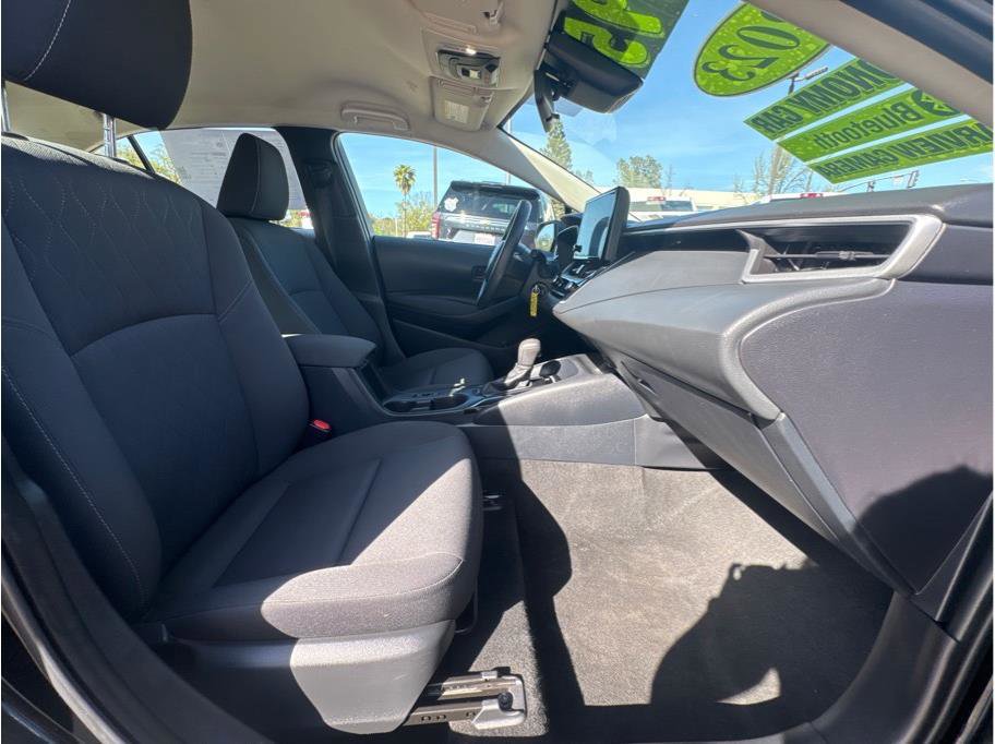 Used 2023 Toyota Corolla LE FWD image 11