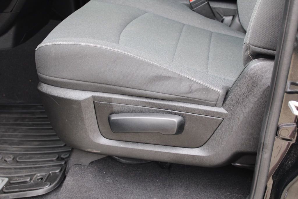Used 2021 RAM 1500 Classic Warlock w/ Electronics Group AWD/4WD image 16