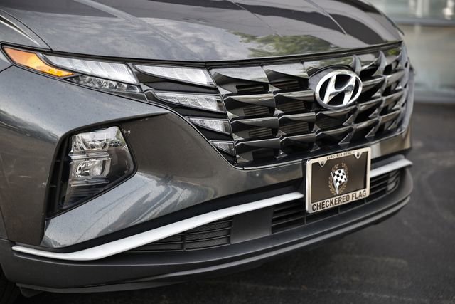 Used 2024 Hyundai Tucson SEL FWD image 2