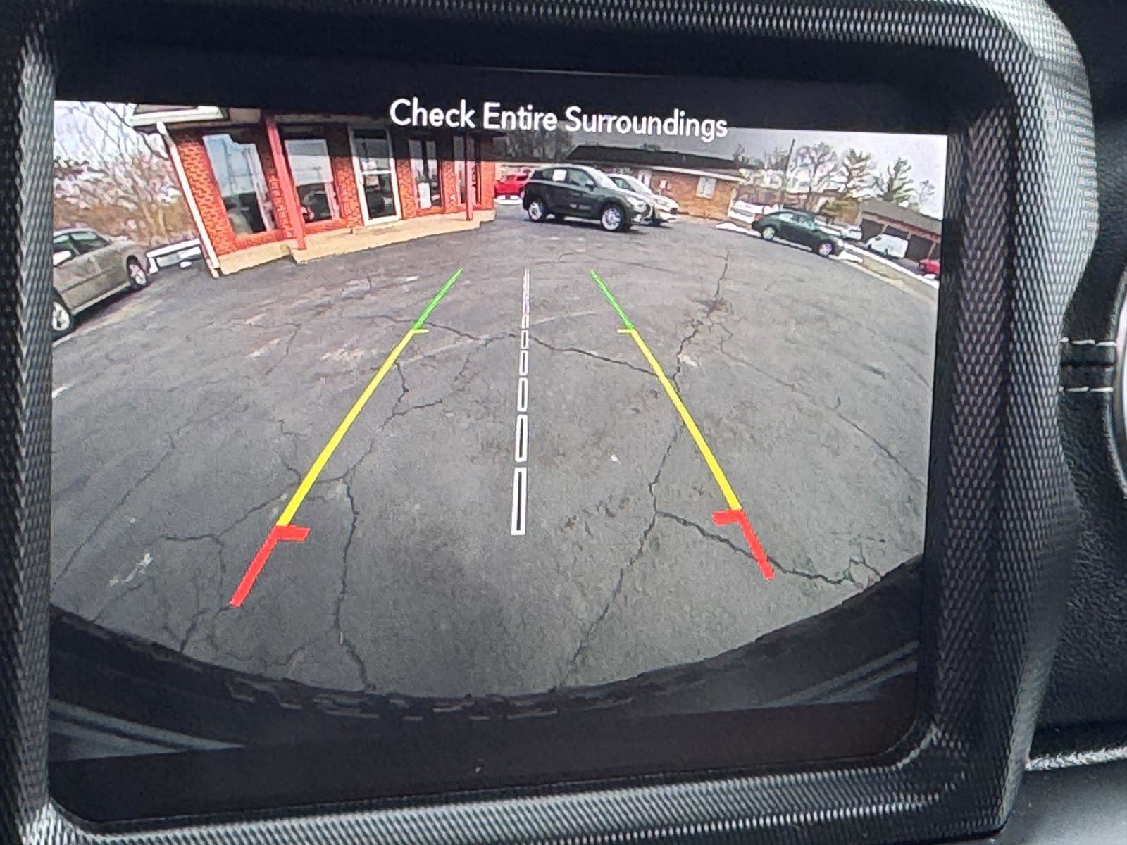 Used 2018 Jeep Wrangler Unlimited Sahara image 16