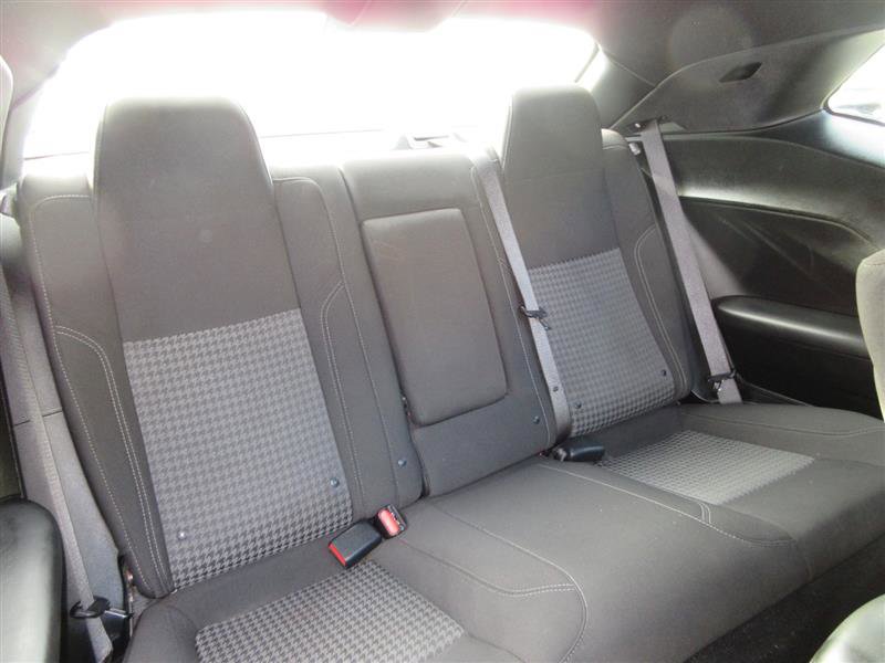 Used 2022 Dodge Challenger SXT image 22