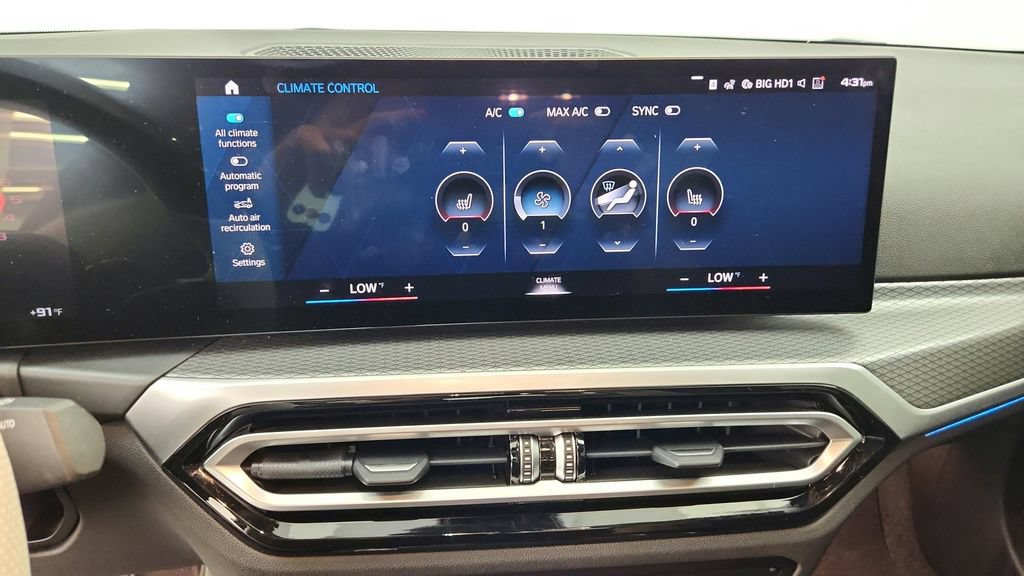 Used 2023 BMW M2 w/ Lighting Package RWD image 30