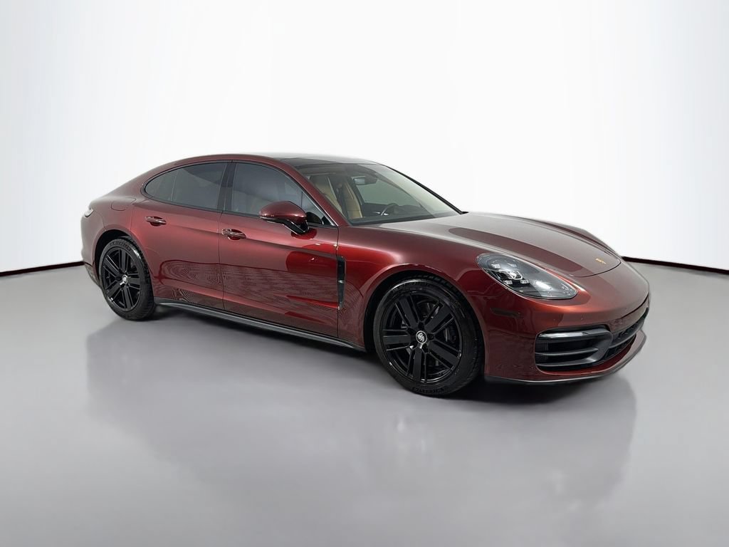 Used 2021 Porsche Panamera RWD image 3